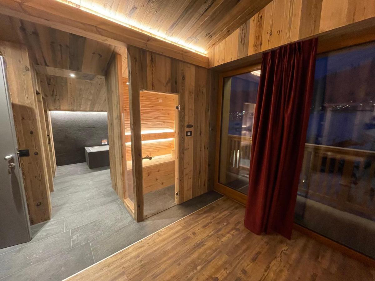 Hotel Piccolo Tibet Livigno Bagian luar foto