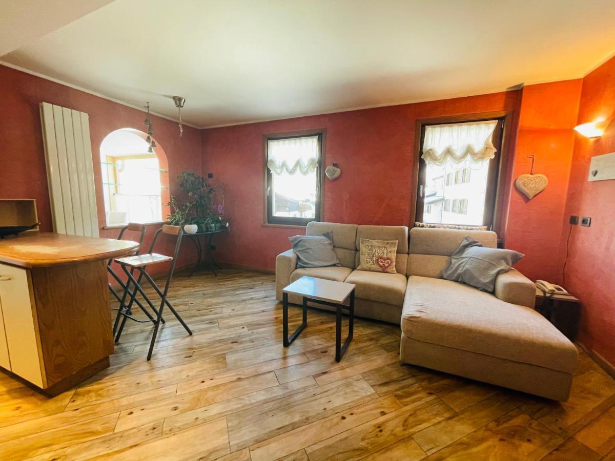 Hotel Piccolo Tibet Livigno Bagian luar foto